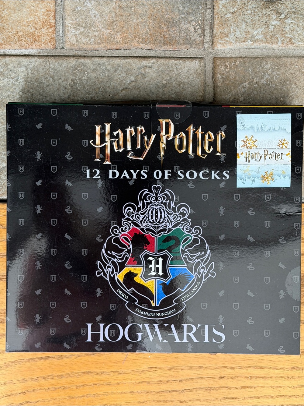 NIB Warner Bros. Hogwarts 12 Days of Socks Gift Box - Multicolor